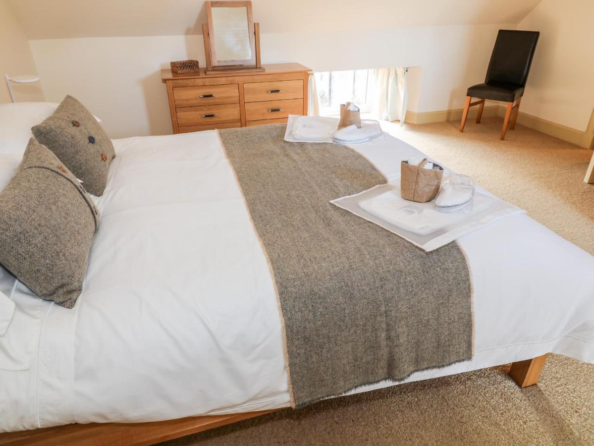Villa The Roundhouse Auchterarder Esterno foto